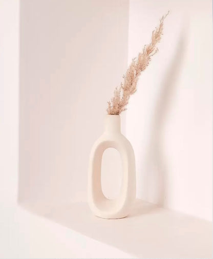 Small Ovel Shape Vase (White)