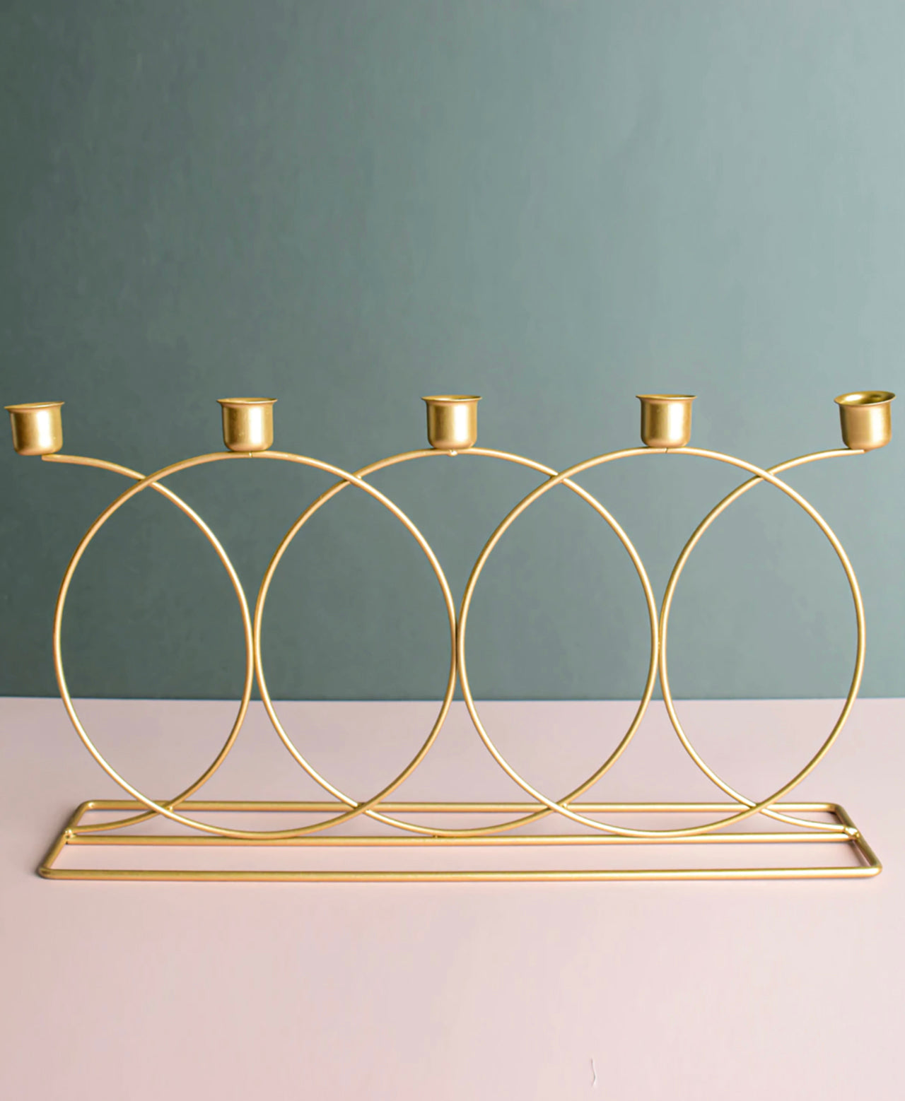 Golden Ring Candle Stand